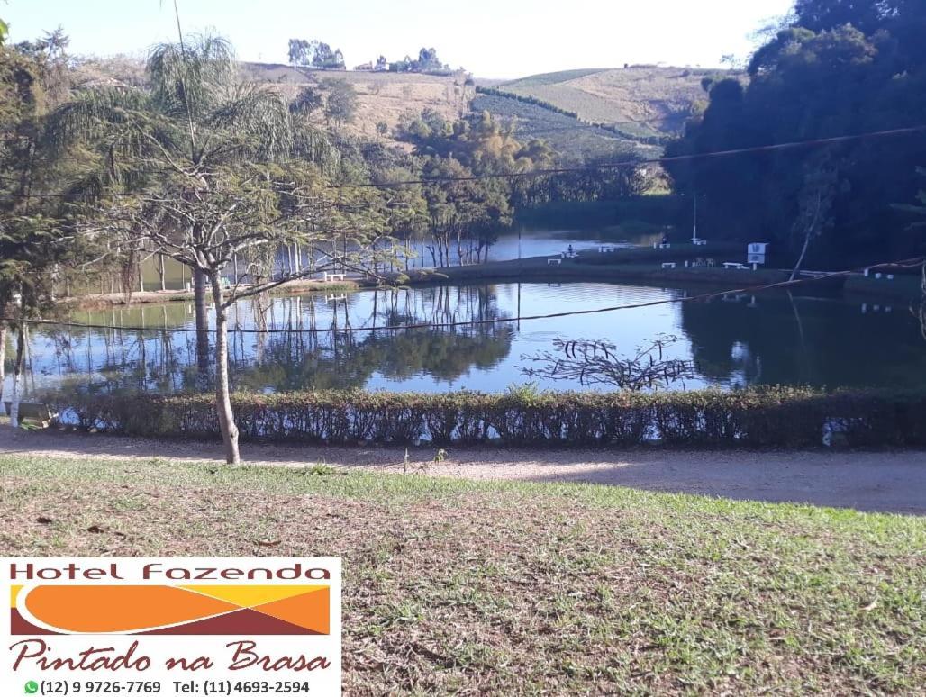 Hotel Fazenda Pintado Na Brasa Guararema Eksteriør billede